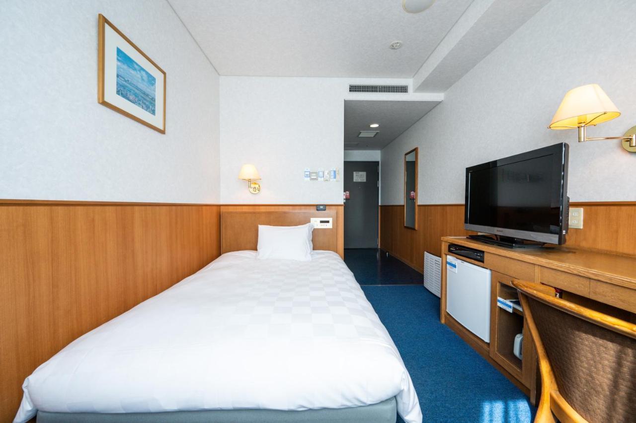 Pearl Pier 3* Ise