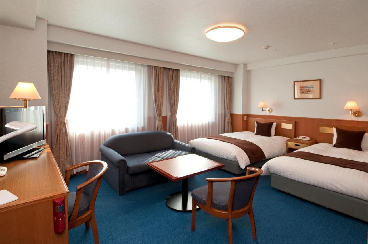 Pearl Pier 3* Ise
